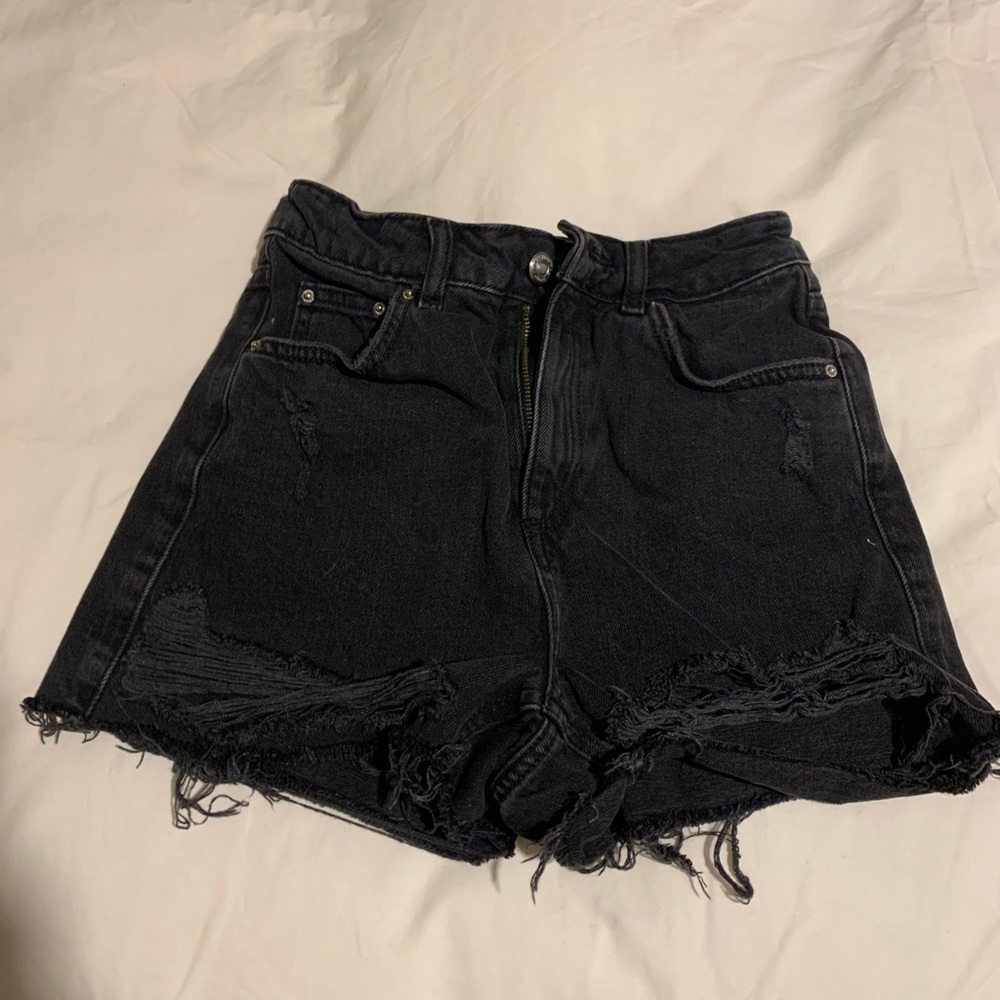 TOPSHOP moto mom black denim shorts